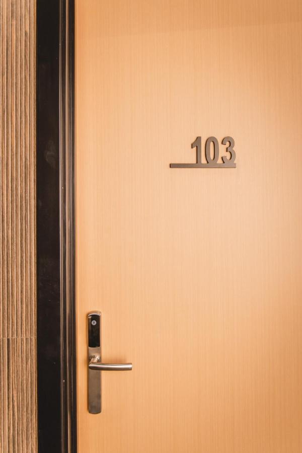 Privilege Suit Sliema Exteriör bild